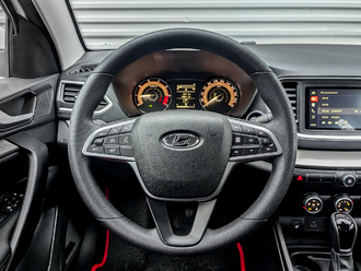 Фото Lada Vesta с пробегом