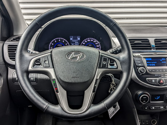 Фото Hyundai Solaris с пробегом
