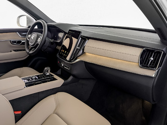 фото Volvo XC90 2025 с пробегом