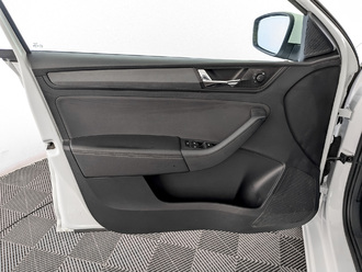 Фото Skoda Rapid II с пробегом