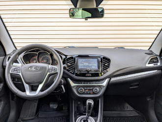 Фото Lada Vesta с пробегом