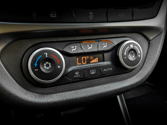Фото Lada Vesta с пробегом