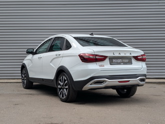 Фото Lada Vesta с пробегом