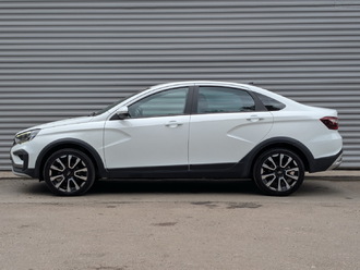 Фото Lada Vesta с пробегом