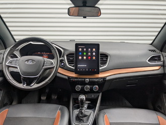 Фото Lada Vesta с пробегом