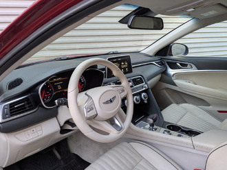 Фото Genesis G70 с пробегом