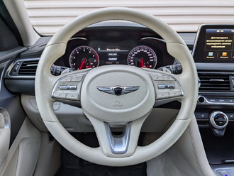 Фото Genesis G70 с пробегом