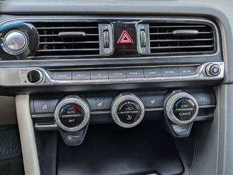 Фото Genesis G70 с пробегом