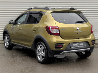 Фото Renault Sandero с пробегом