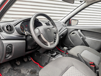 Фото Lada Granta с пробегом