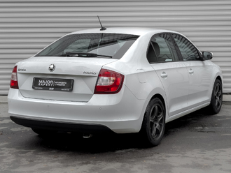 Фото Skoda Rapid с пробегом