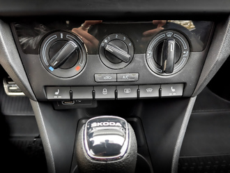 Фото Skoda Rapid с пробегом