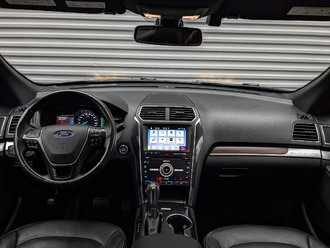 Фото Ford Explorer с пробегом