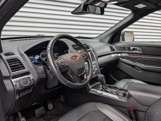 Фото Ford Explorer с пробегом
