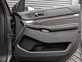 Фото Ford Explorer с пробегом