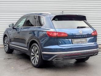 Фото Volkswagen Touareg с пробегом