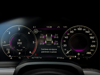 Фото Volkswagen Touareg с пробегом