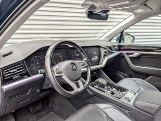 Фото Volkswagen Touareg с пробегом