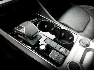 Фото Volkswagen Touareg с пробегом