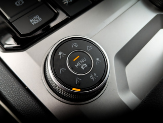 Фото Volkswagen Touareg с пробегом