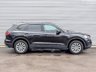 Фото Volkswagen Touareg с пробегом