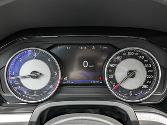 Фото Volkswagen Touareg с пробегом