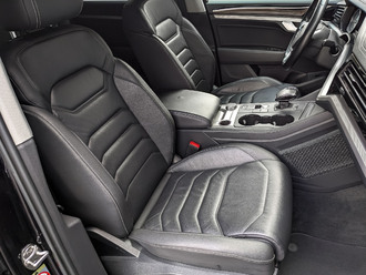 Фото Volkswagen Touareg с пробегом