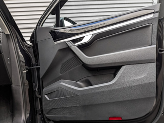 Фото Volkswagen Touareg с пробегом