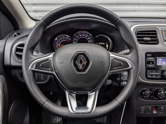 Фото Renault Logan с пробегом