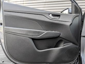 Фото Hyundai Solaris с пробегом