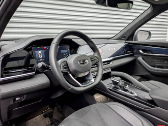 Фото Geely Monjaro с пробегом