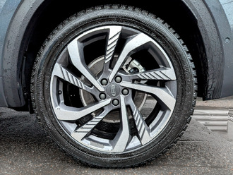 Фото Geely Monjaro с пробегом