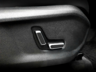 Фото Geely Monjaro с пробегом