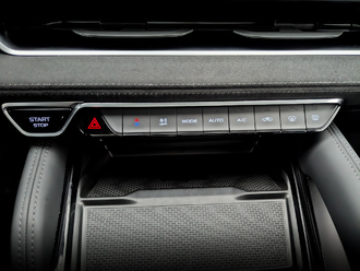 Фото Geely Monjaro с пробегом