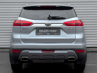 Фото Geely Atlas с пробегом