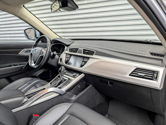 Фото Geely Atlas с пробегом