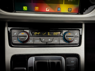 Фото Geely Atlas с пробегом