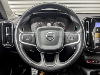 Фото Volvo XC40 с пробегом