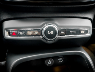 Фото Volvo XC40 с пробегом