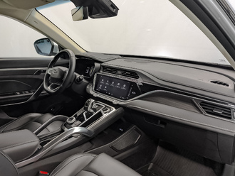 Фото Geely Atlas Pro с пробегом