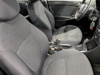 Фото Hyundai Solaris с пробегом