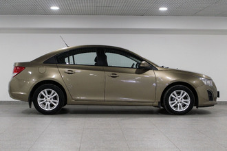 круз j300