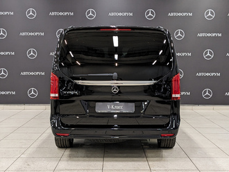 фото Mercedes-Benz V (W447) 2022