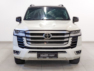 фото Toyota Land Cruiser 300 2022