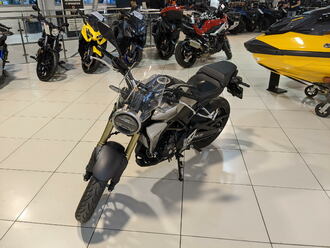фото CB300R 2020