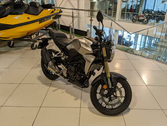 фото CB300R 2020