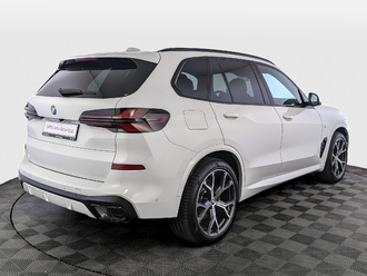 фото BMW X5 (G05/F95) 2023