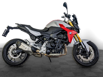 фото F 900 R 2021