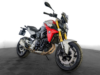 фото F 900 R 2021