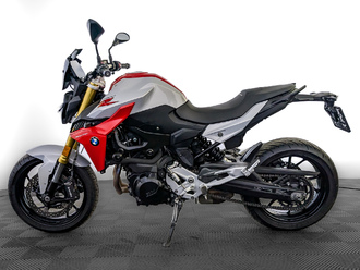 фото F 900 R 2021
